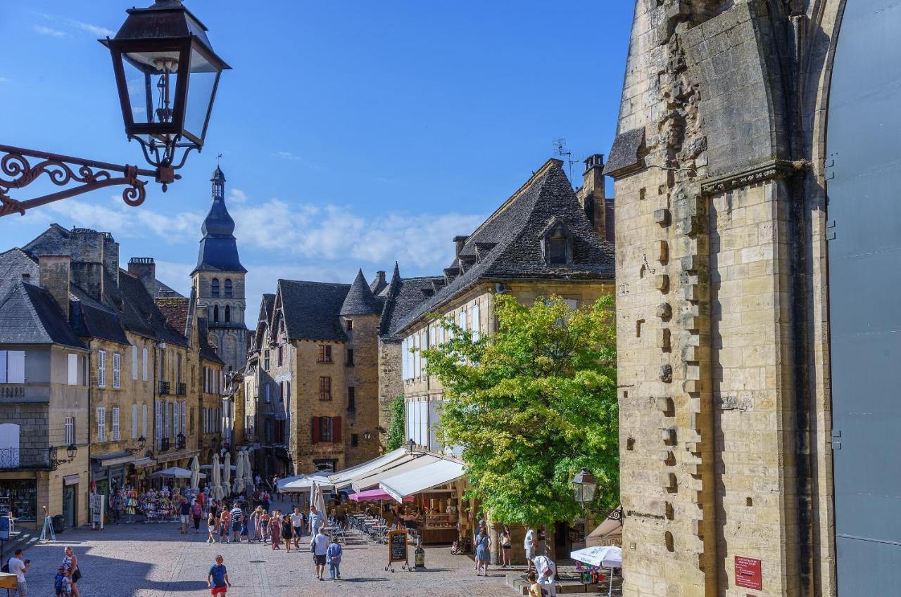 La Vieille Ferme: Superbe Complexe De 3 Gites En Pierre Avec Piscine Au Coeur Du Perigord Noir Saint-Genies Exteriör bild