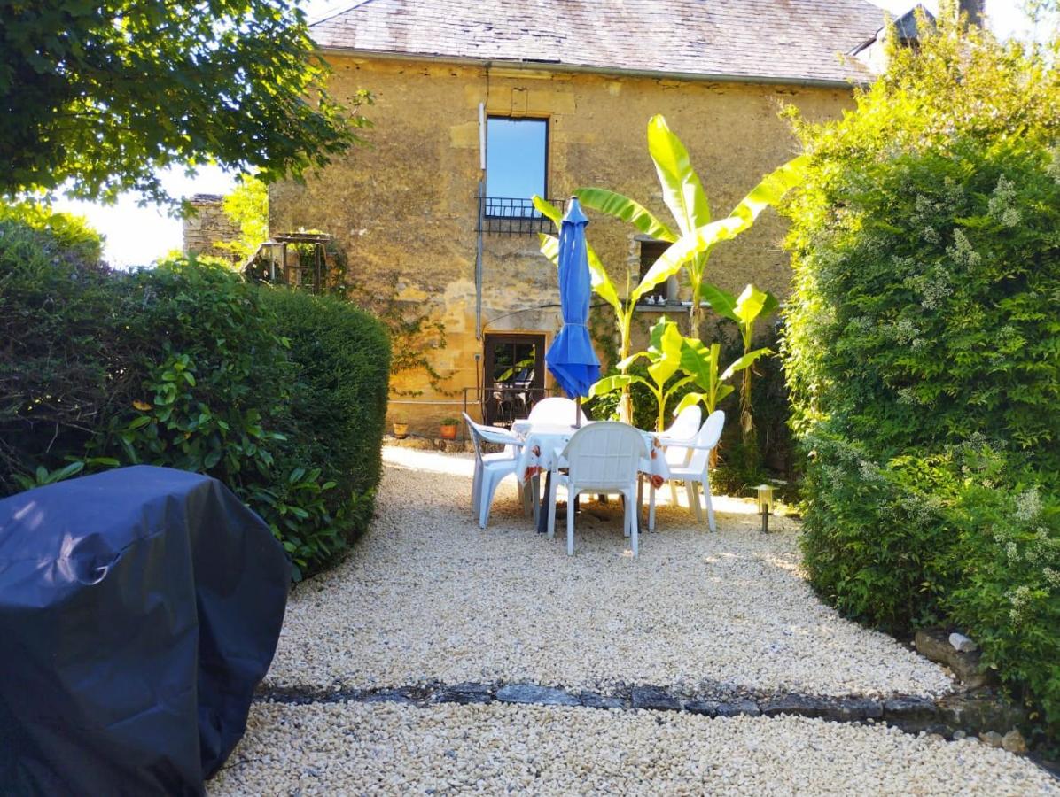 La Vieille Ferme: Superbe Complexe De 3 Gites En Pierre Avec Piscine Au Coeur Du Perigord Noir Saint-Genies Exteriör bild
